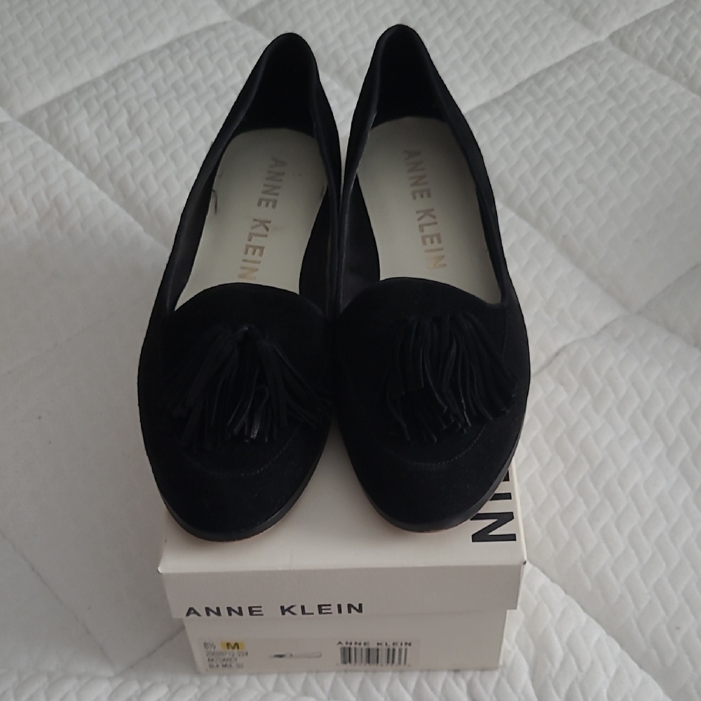 Anne Klein Women's Classic Black Tassel Loafers